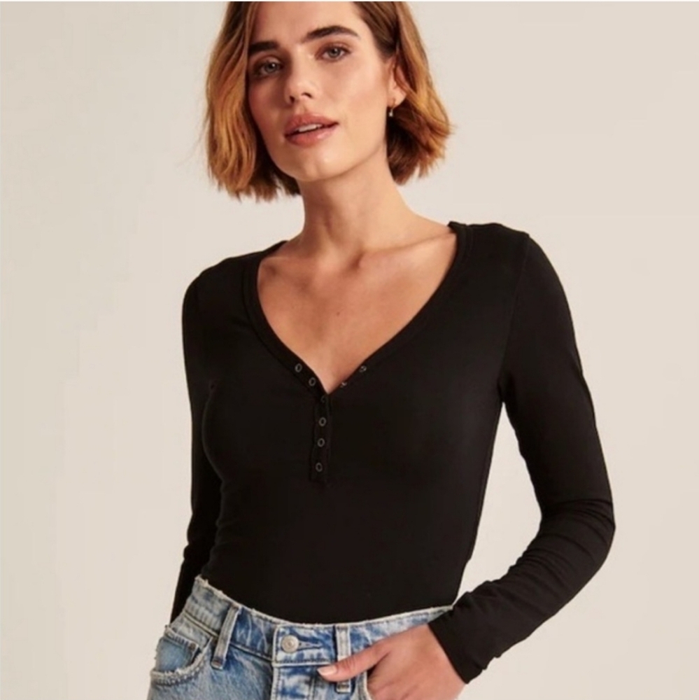 Soft Henley Tee - Black (S) - ABERCROMBIE & FITCH